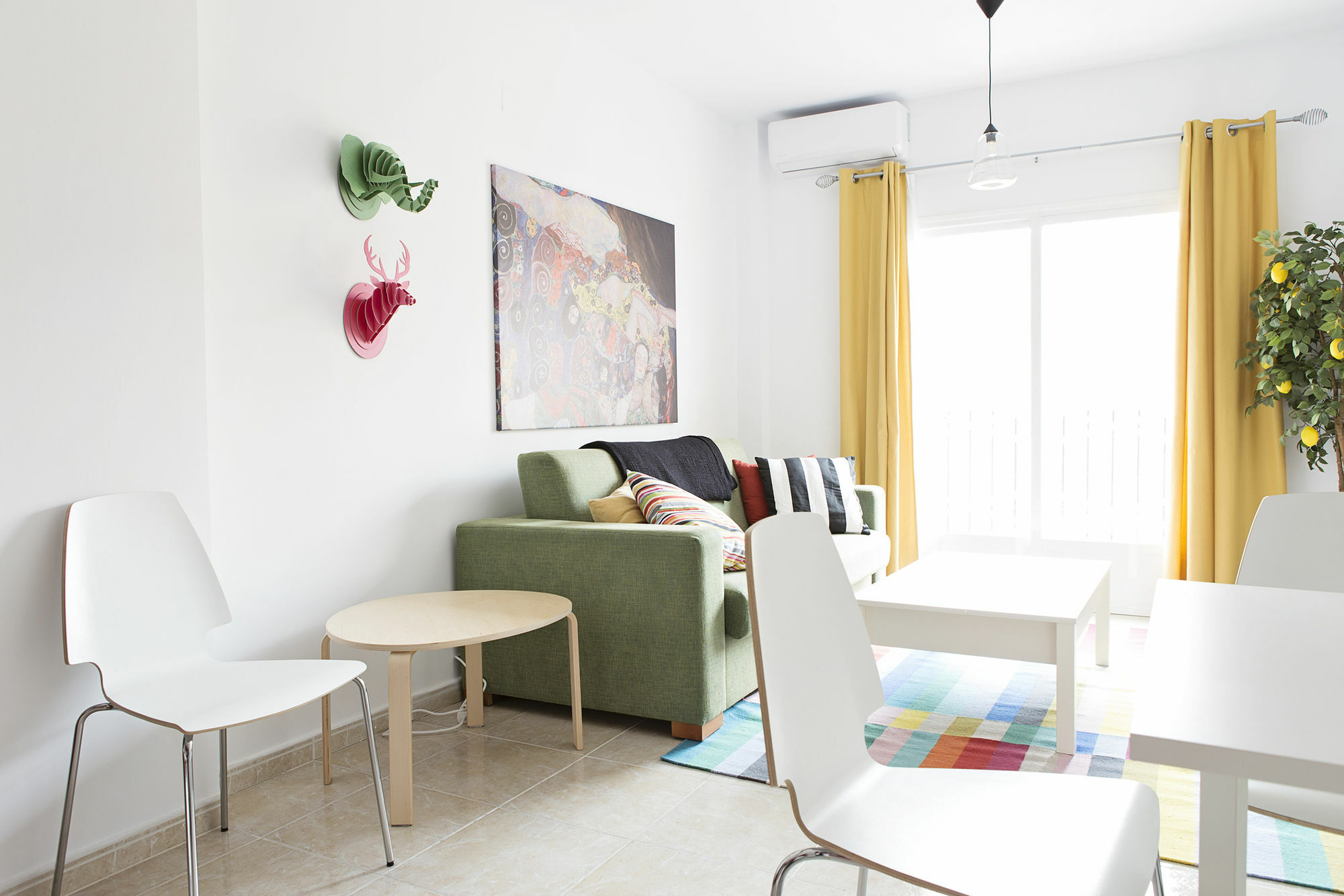 Апартаменты Hello Malaga Flat Delicias Экстерьер фото